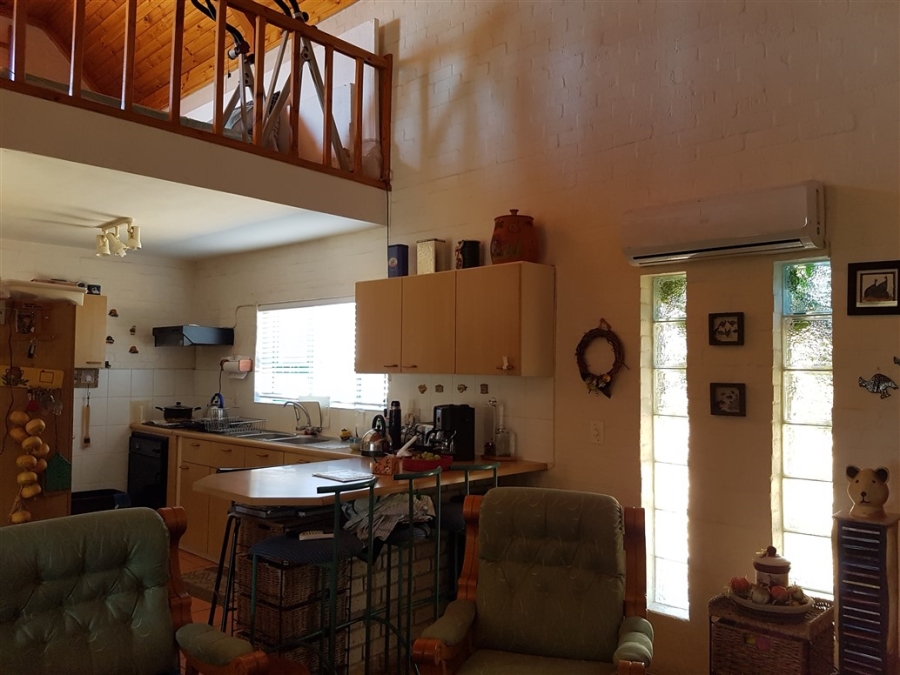 3 Bedroom Property for Sale in Yzerfontein Western Cape